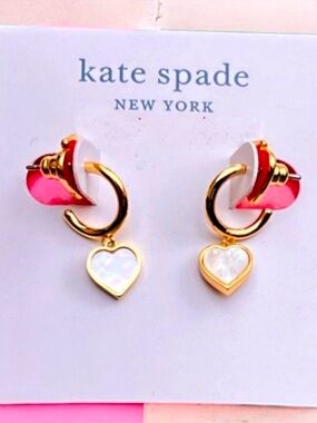 New Kate Spade flower mother-of-pearl heart drop huggie hoop earrings in Gold